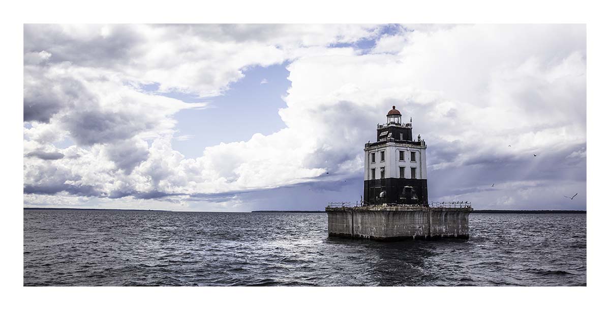 Poe Reef Lighthouse